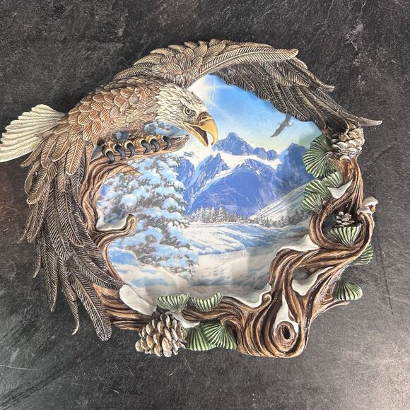 The Hamilton Collection Winter Solstice Plate Four Seasons of the Eagle 1996 - Picture 1 of 2